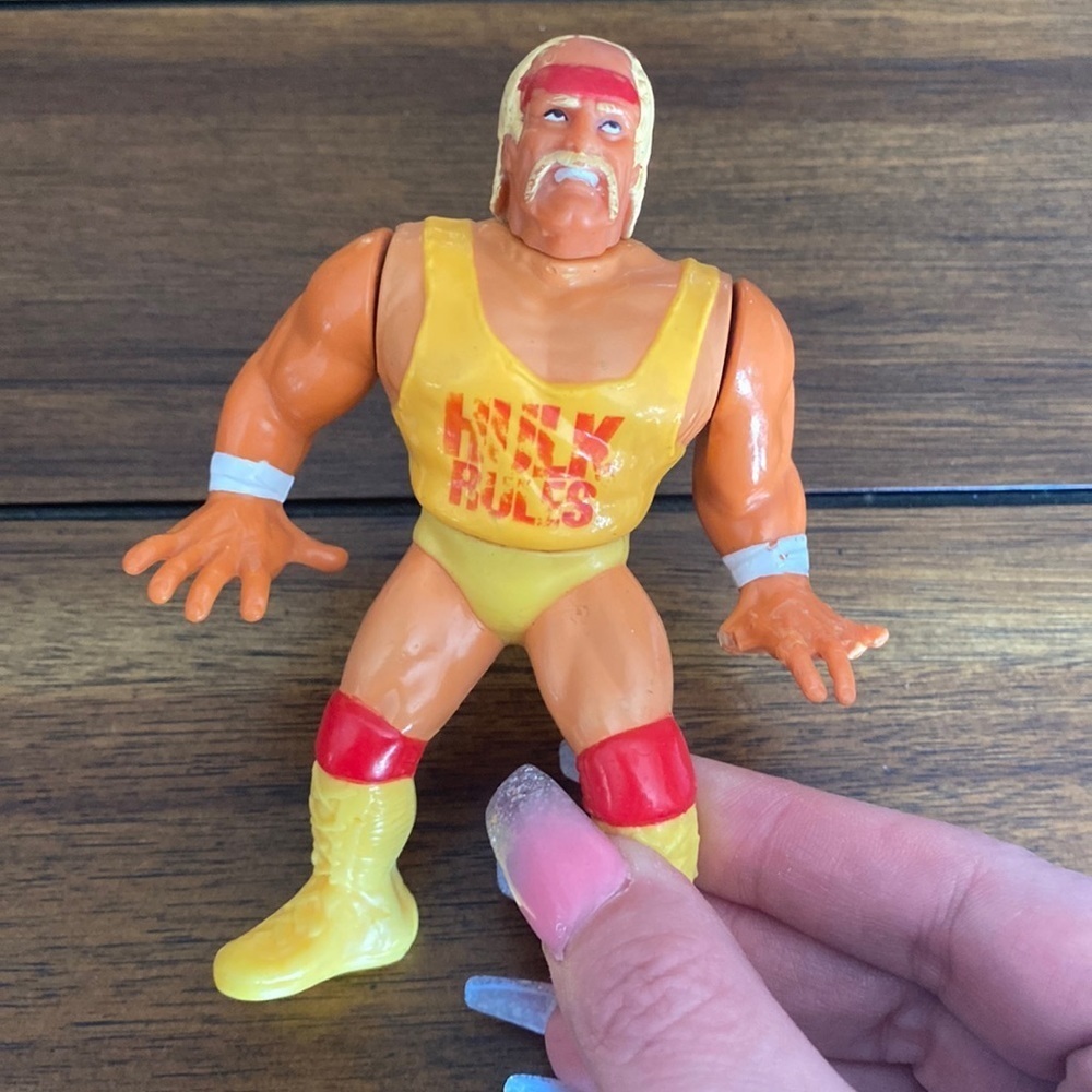 Hulk Holgan Vintage Action Figure (read Description)